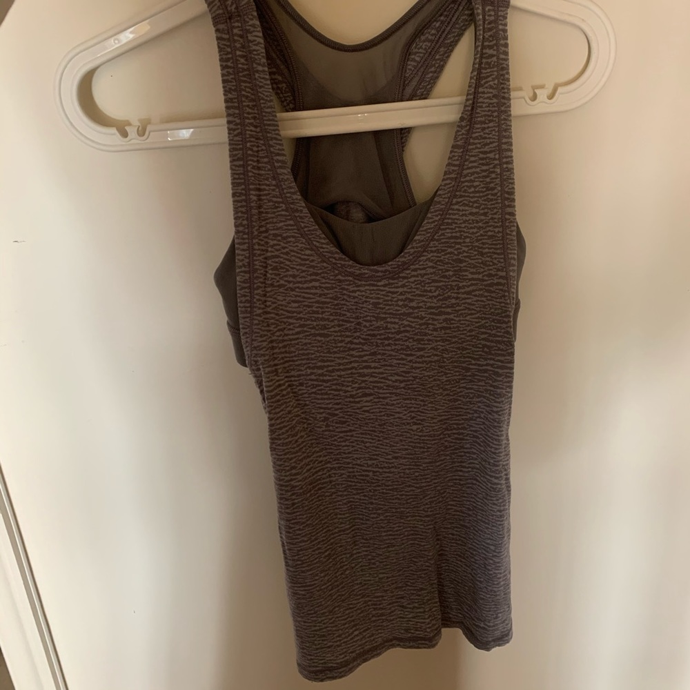 Lululemon tank top